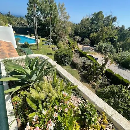 Balcones De Puente Romano Penthouse