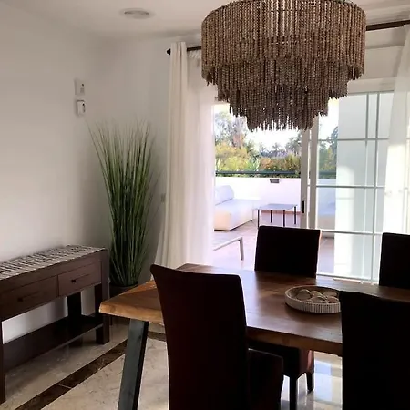 Balcones De Puente Romano Penthouse Marbella