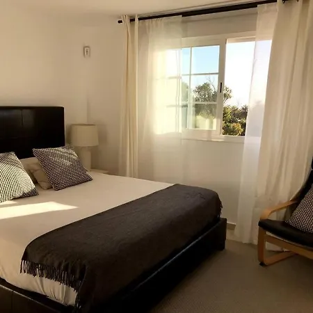 Balcones De Puente Romano Penthouse Marbella